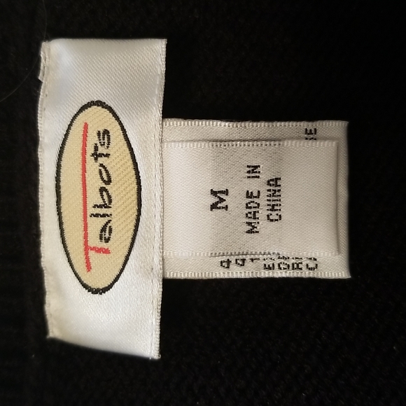 Ribbon embellished wreath sweater - Picture 3 of 4